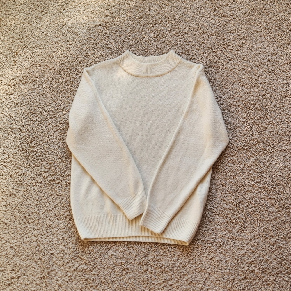 100% cotton sweater 🫶🏻